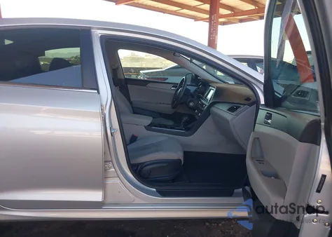 2019 Hyundai Sonata Se из США, поврежденный, VIN 5NPE24AF2KH792376